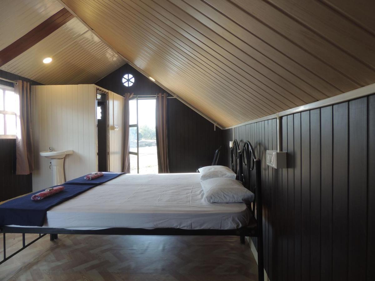 Dandeli Aura Apartment Luaran gambar