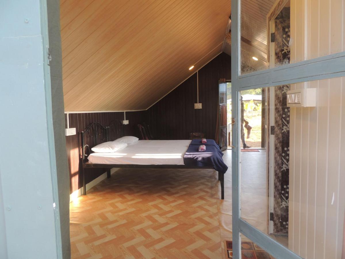 Dandeli Aura Apartment Luaran gambar