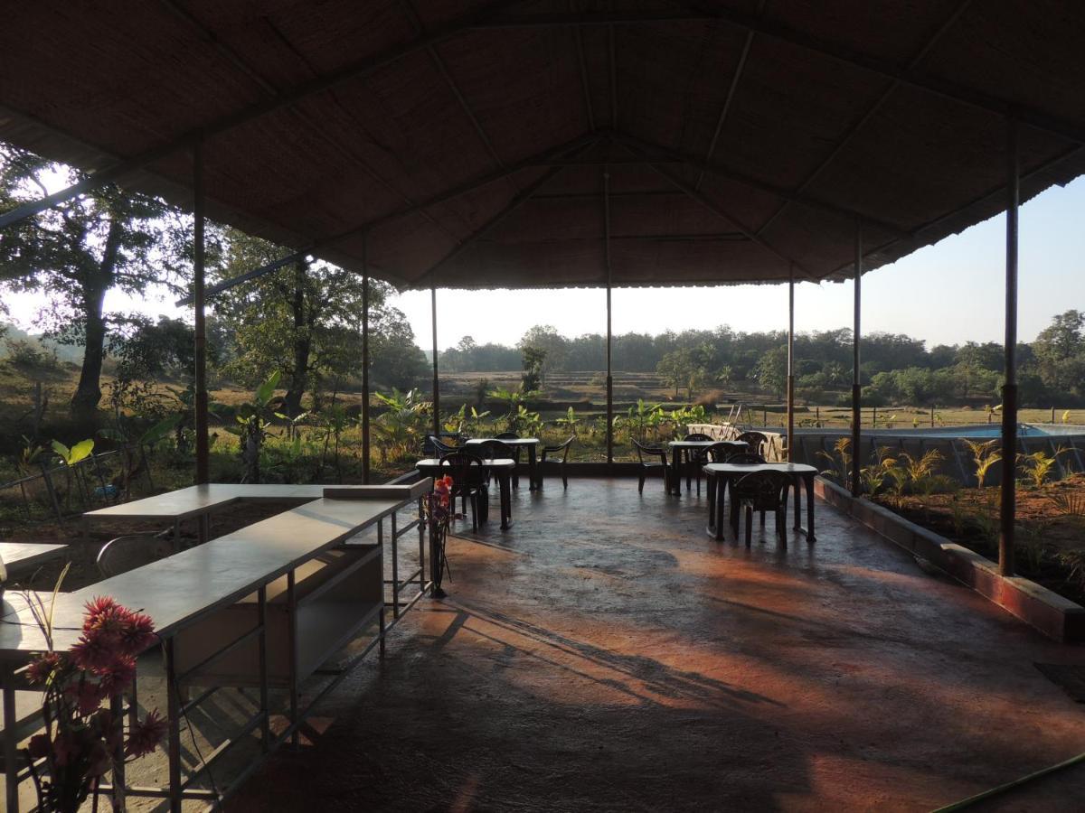 Dandeli Aura Apartment Luaran gambar
